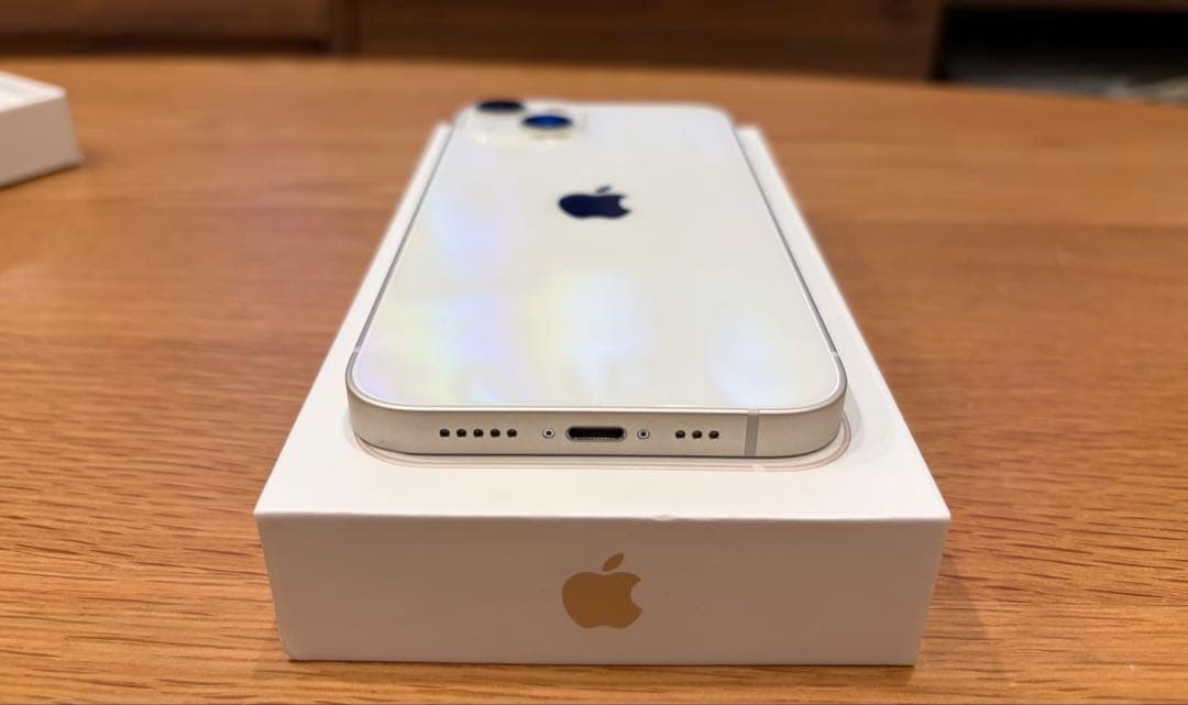 Apple iPhone13 256GB Starlight スマートフォン本体