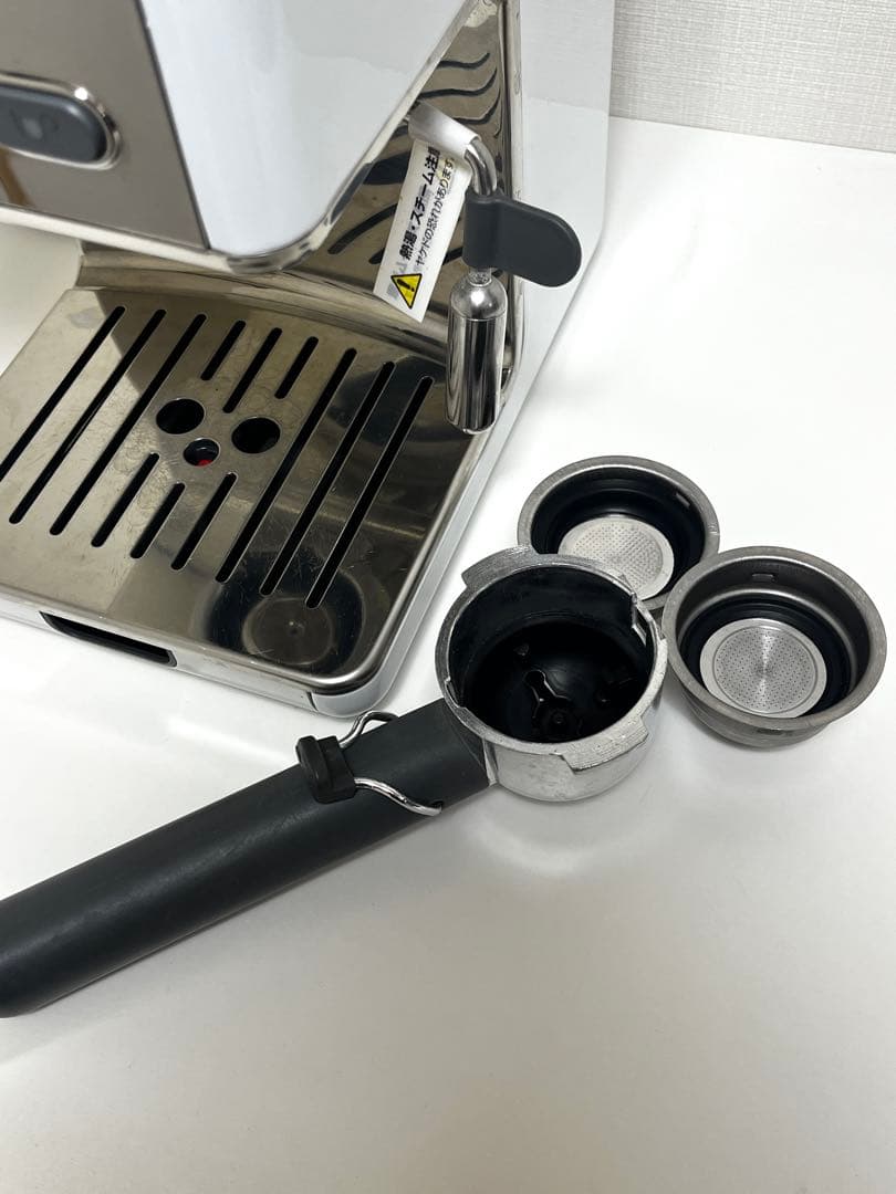 デロンギ エスプレッソマシン De'Longhi Kmix ES020J-WH