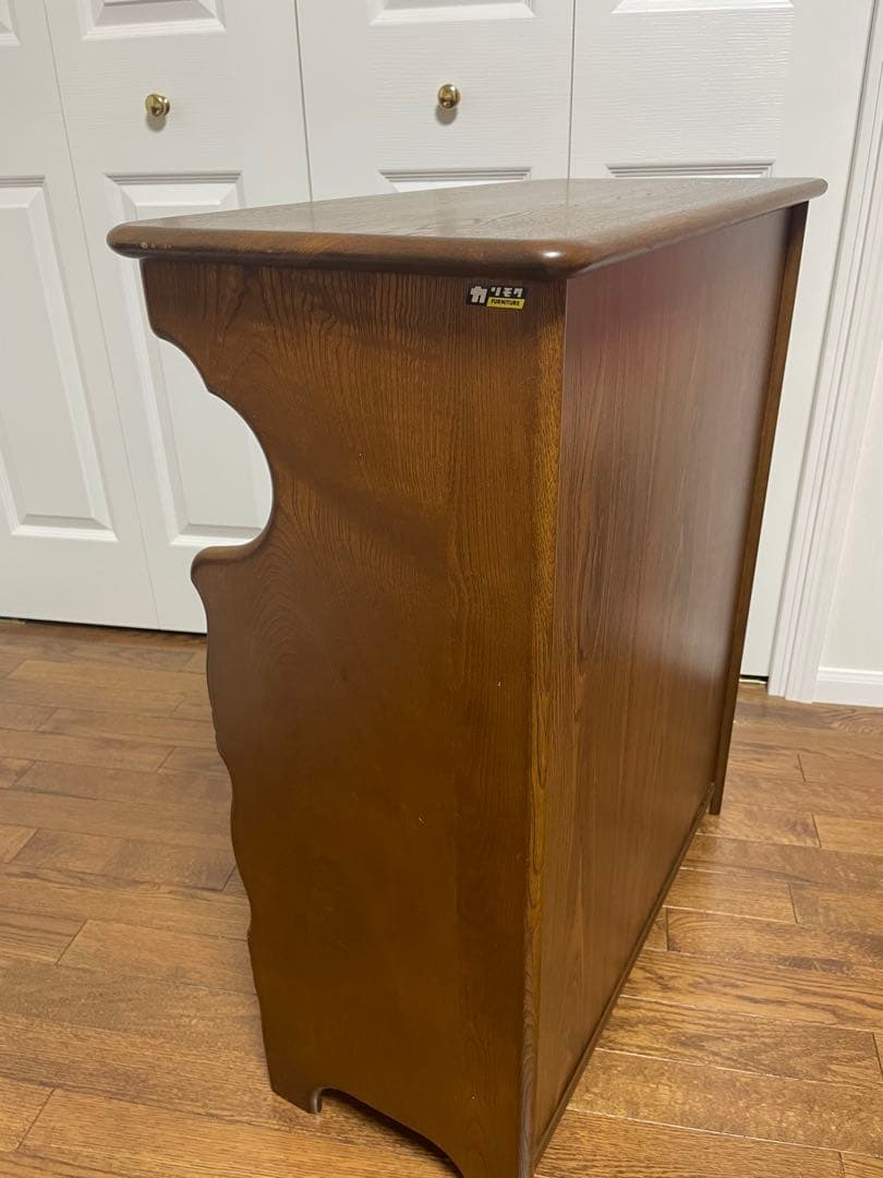 Karimoku カリモク 木製 キャビネット