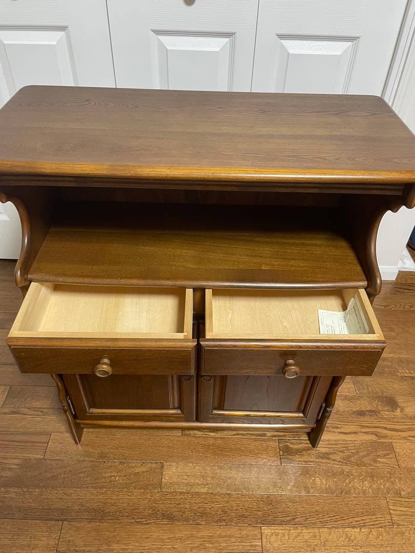 Karimoku カリモク 木製 キャビネット