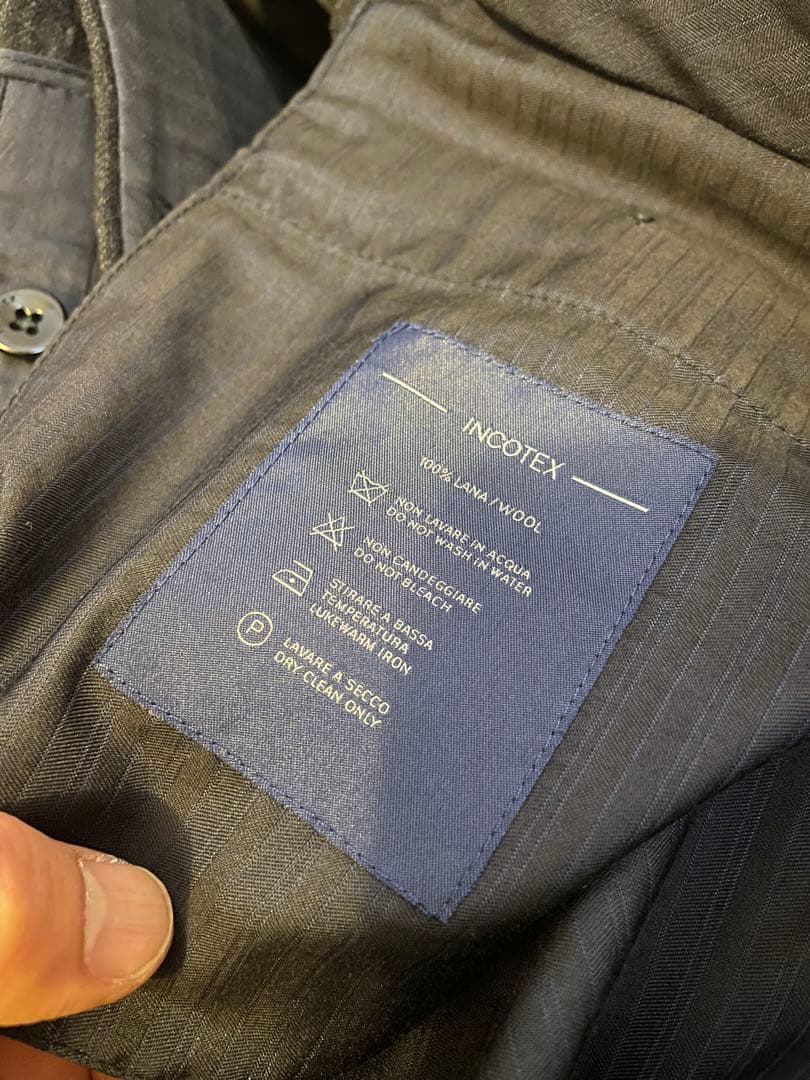 INCOTEXインコテックス　スラックス48ダークグレー縦ストライプ