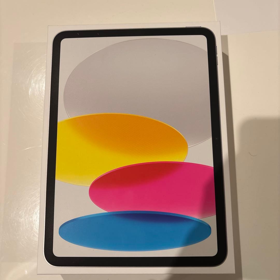 iPad 11世代　A16 128GBシルバー　新品未開封