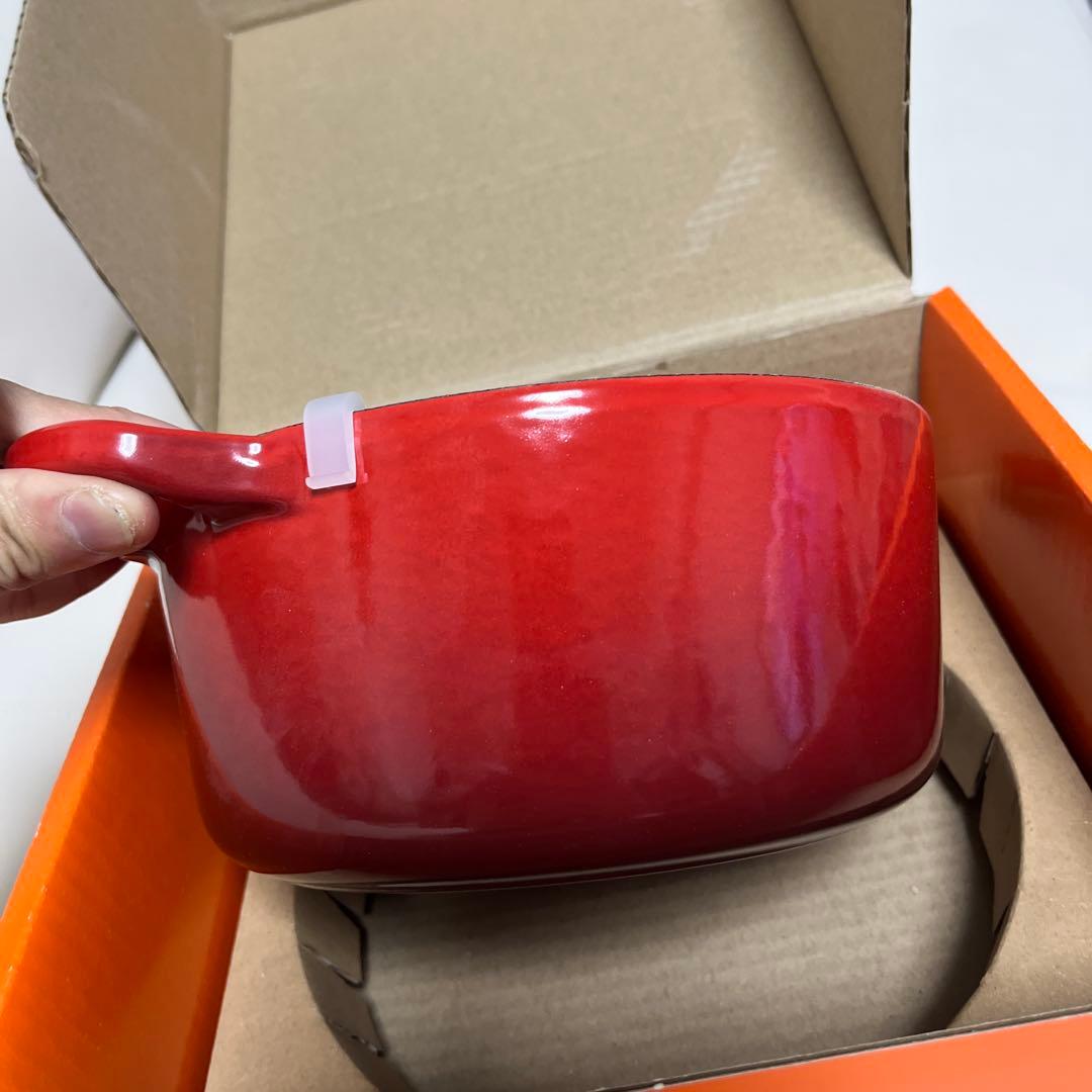 り*う様 ル・クルーゼ　ココットロンド　18センチ　チェリーレッド