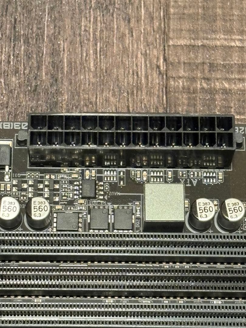 GIGABYTE B760 DS3H DDR4 マザーボード