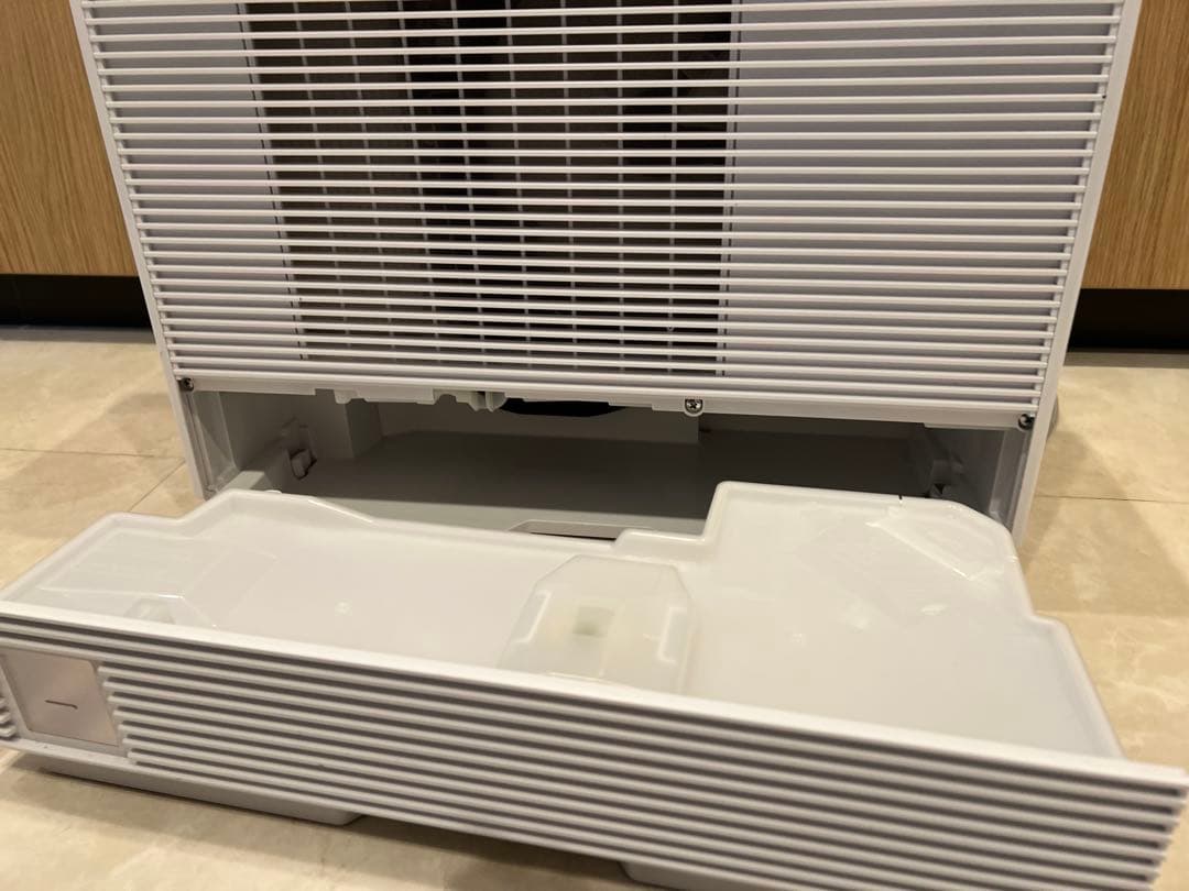 Panasonic 衣類乾燥 除湿機 F-YZVXJ60-W2022年