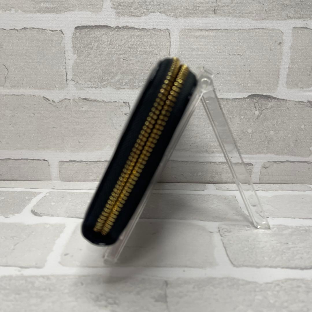 (未使用品)大人気、トリーバーチ、長財布、ラウンドジップ、エナメル地、デカロゴ