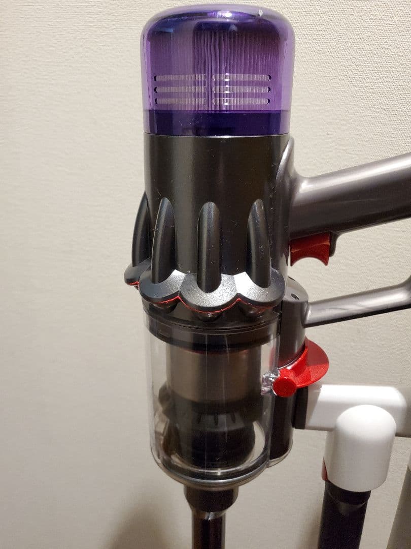 値下げしました　ダイソンSV18分解清掃動作確認済み 純正スタンド付き