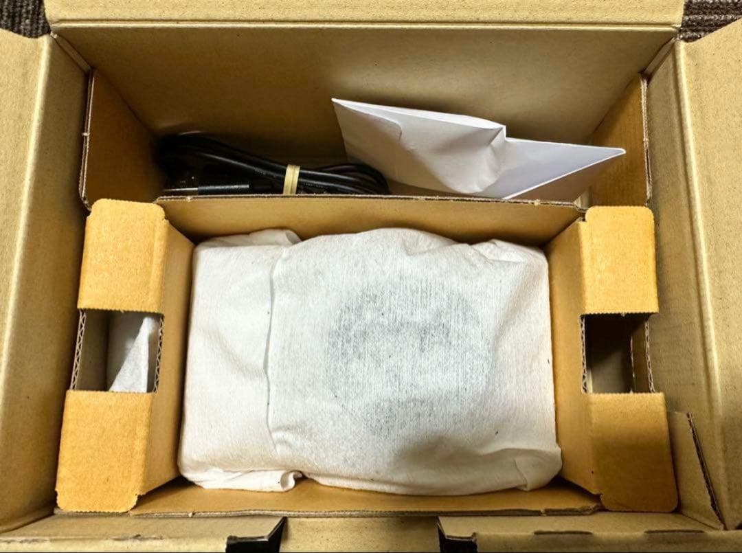 【新品】SONY ZV-1F W (ホワイト)デジタルカメラ 本体【送料無料】