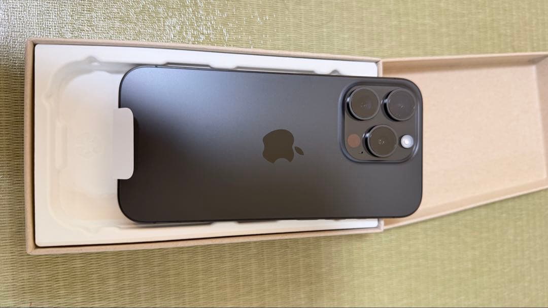 ヨイチさま専用 iPhone15pro ブラック 256gb