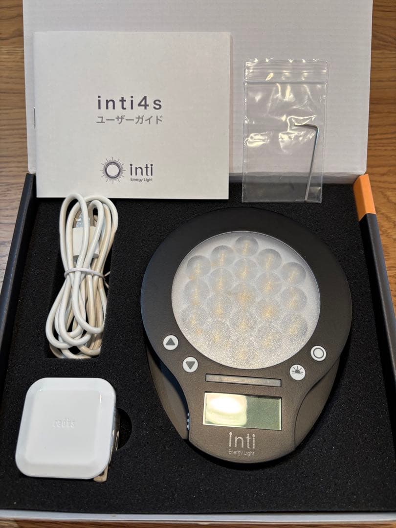 光で起きる目覚まし時計 inti 4 s ブラック moonmoon