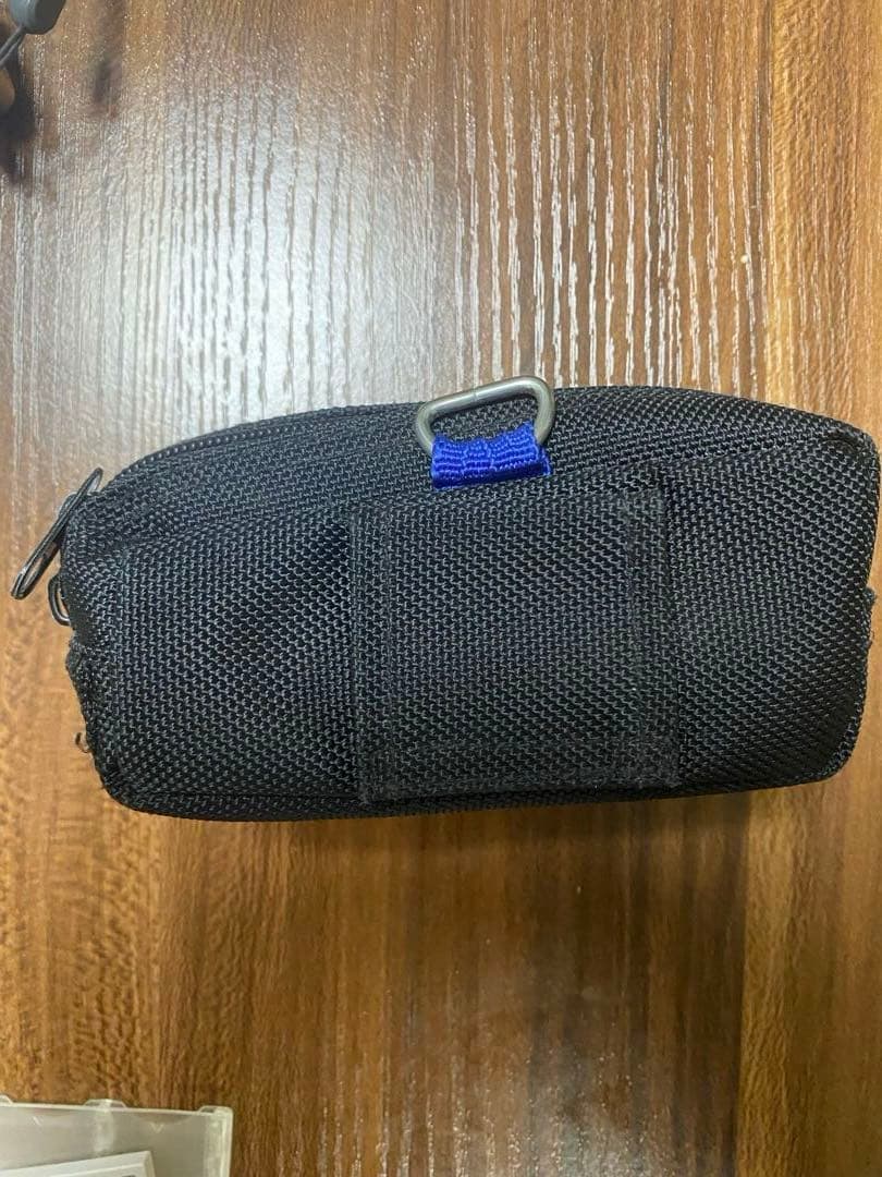 ※付属品付 FUJIFILM FinePix F810 コンパクトデジタルカメラ