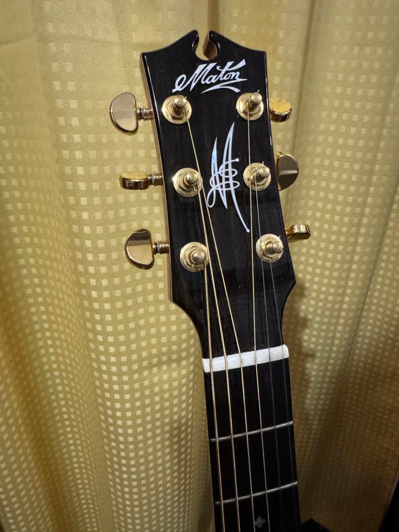 ギター Maton EM100C-808 Messiah