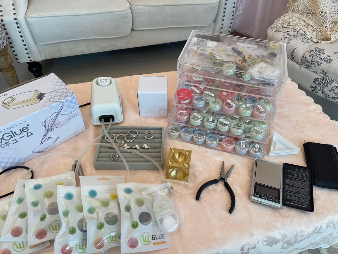 グルーデコ材料　バキューム２台