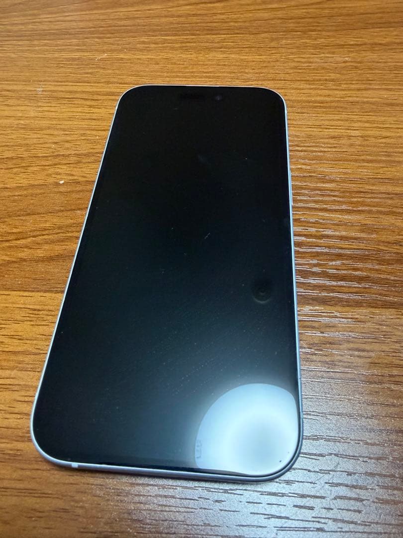 Apple iPhone 15 本体　ライトブルー