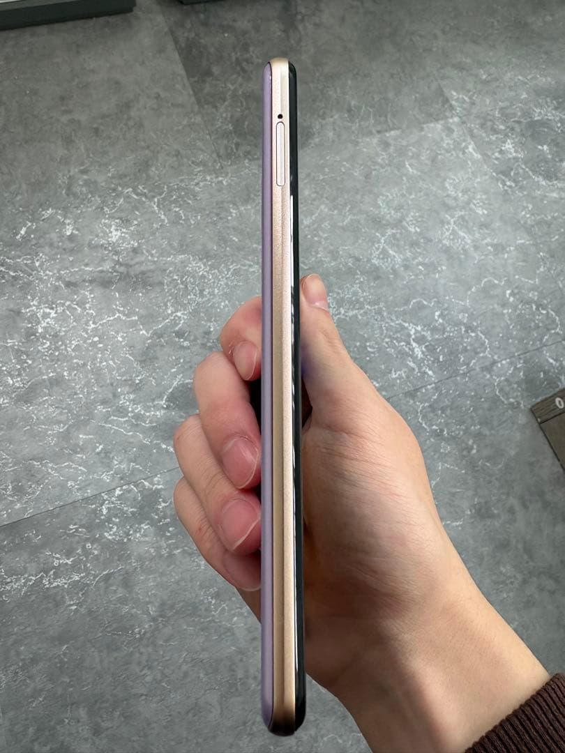 AQUOS R3 128GB shv44 パープル