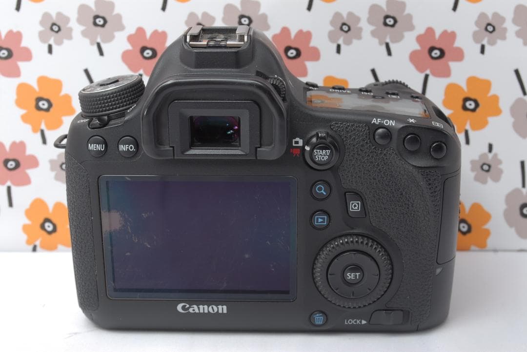❤Canon EOS 6D❤フルサイズ一眼レフ❤万能望遠レンズ❤Wi-Fi搭載❤