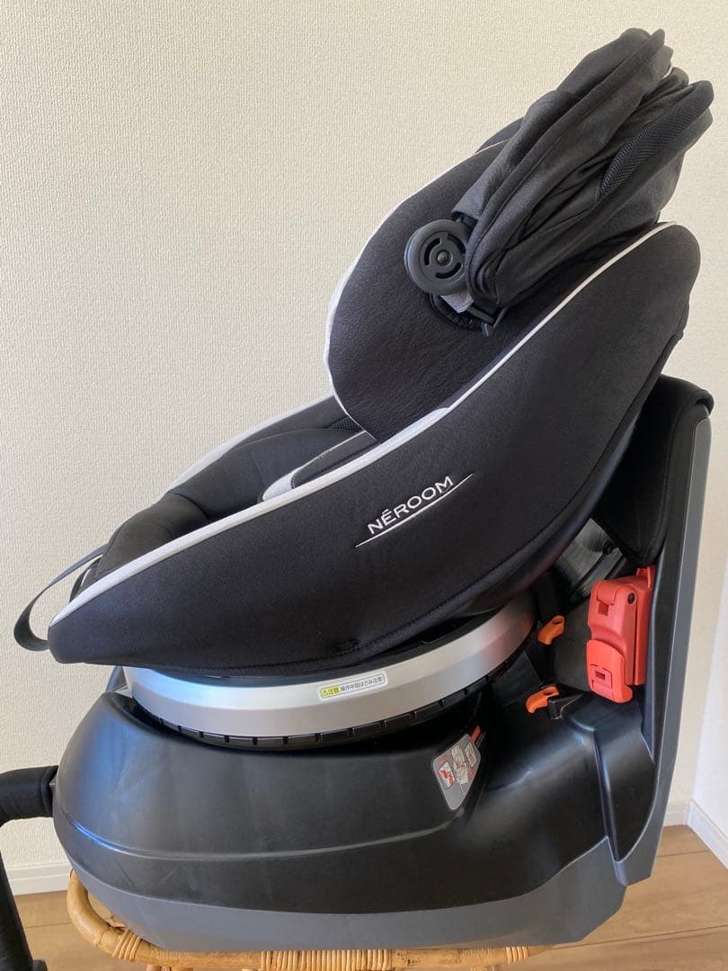 上位モデル！コンビ ネルーム エッグショック NF600 チャイルドシート