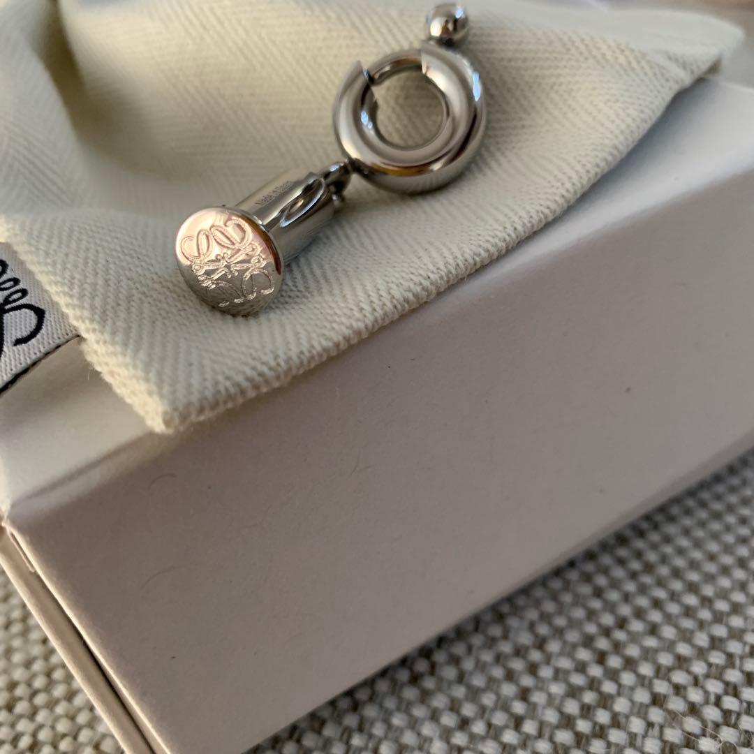 ロエベ　ロエベ公式サイトより購入