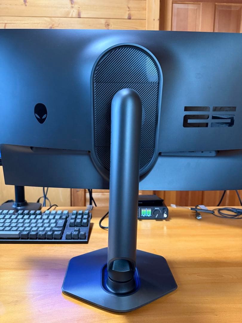 ディスプレイ・モニター本体 dell Alienware aw2523hf