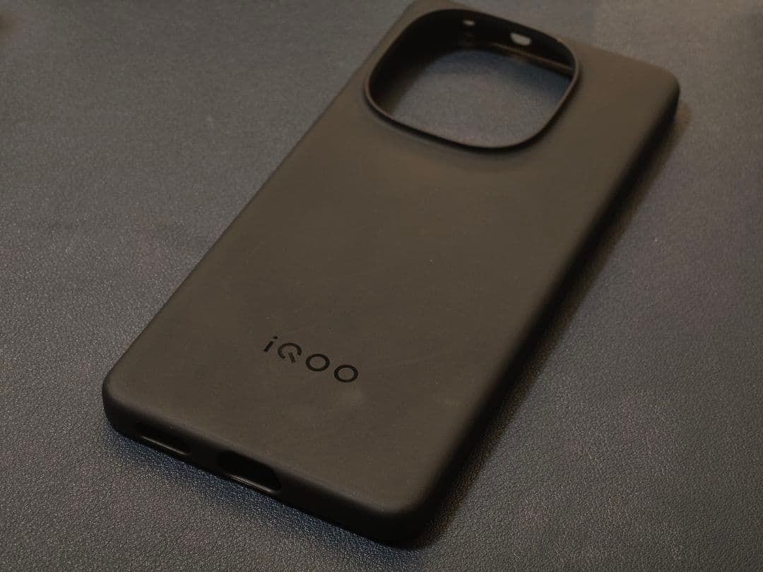 Vivo iQOO Z10 Turbo Pro 12GB+256GB ゴールド