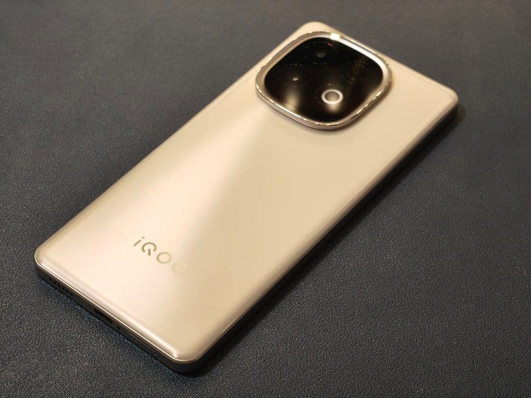 Vivo iQOO Z10 Turbo Pro 12GB+256GB ゴールド