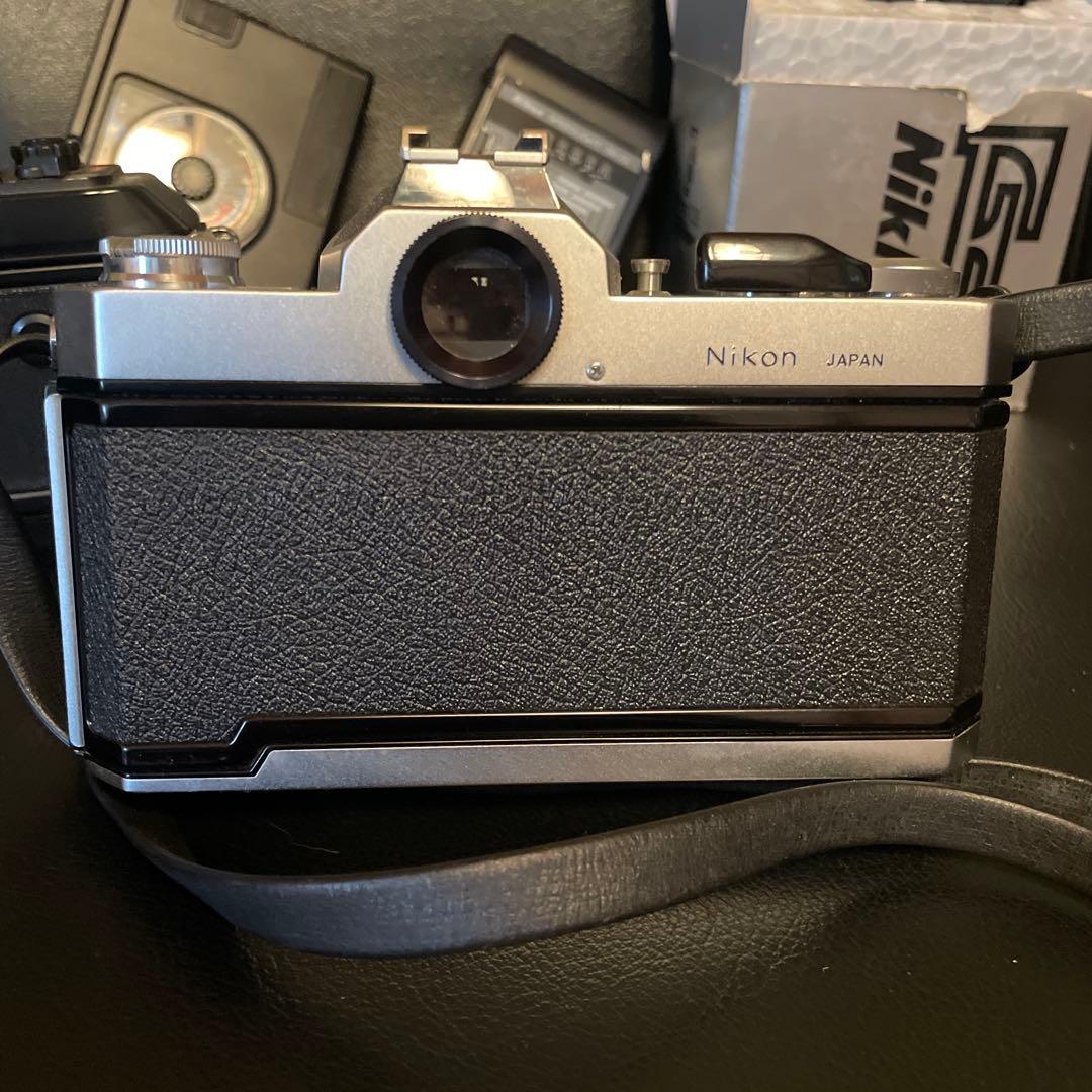 Nikon F-501 & Nikomat カメラセット