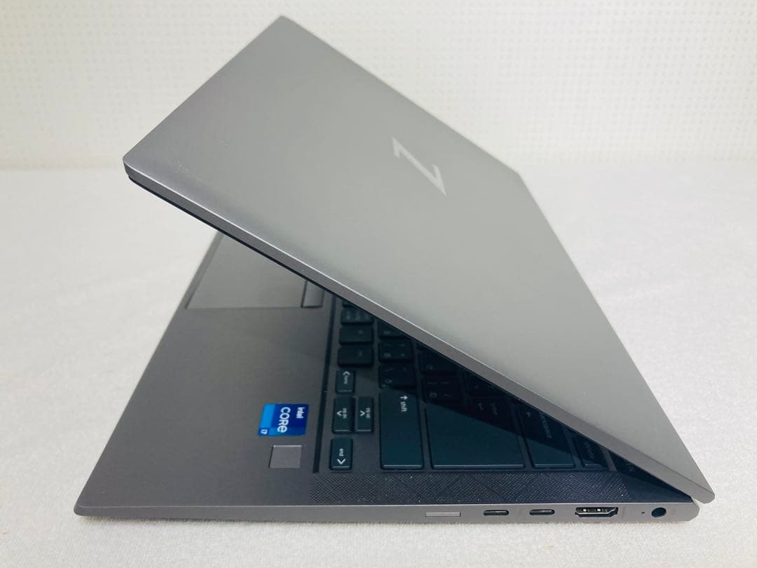 ZBook Firefly 14 G8/i7/メモリ16GB/SSD512GB