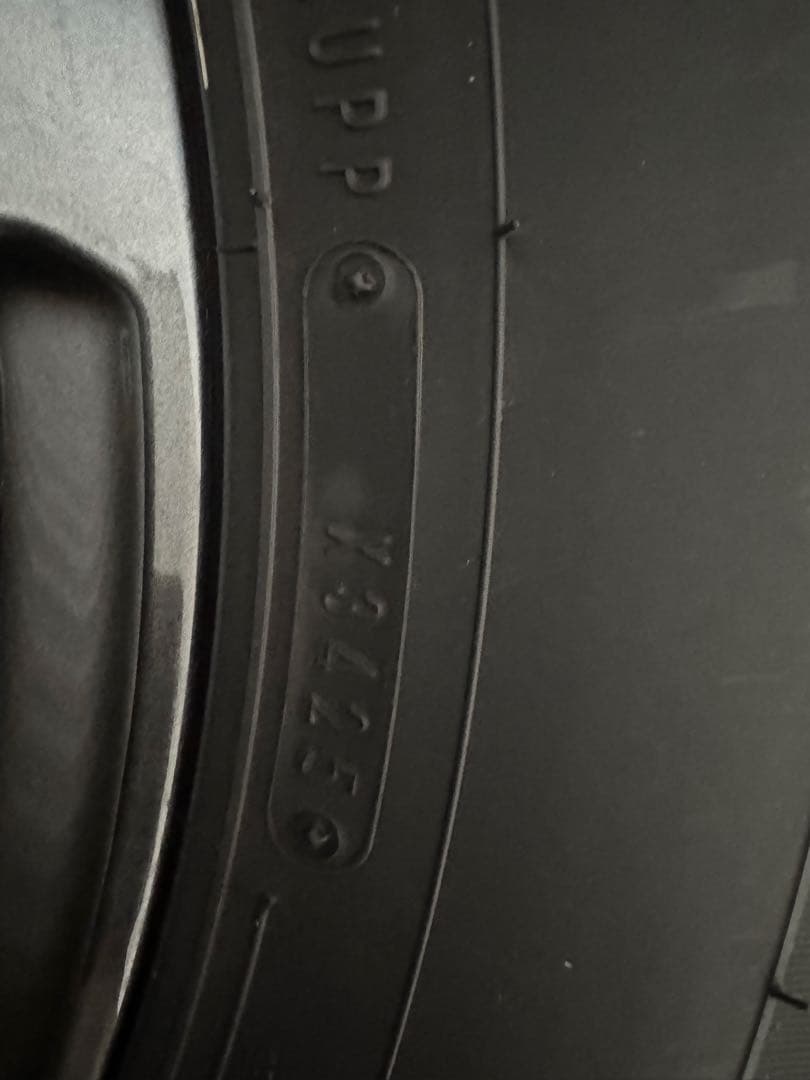 ランドクルーザー250 純正アルミセット　265/65R18