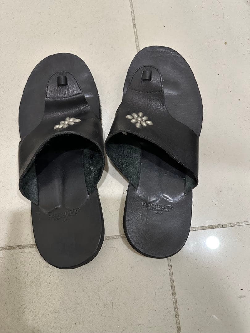 RUDE GALLERY STARBURST LEATHERサンダル