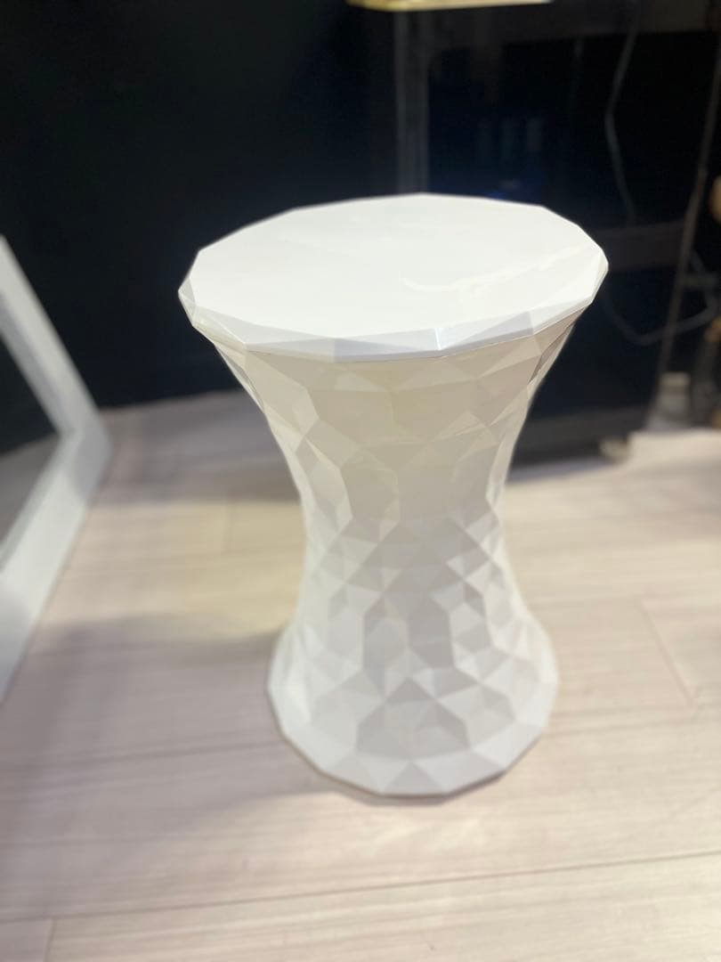 カルテル ストーン カメリアビアンコ　White　8800　日本限定カラー