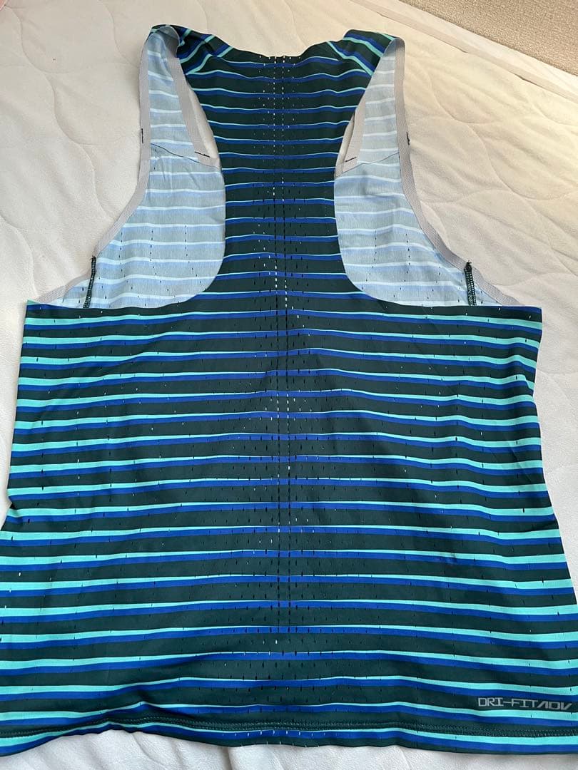 【日本未展開】nike aeloswift シングレット JP M相当