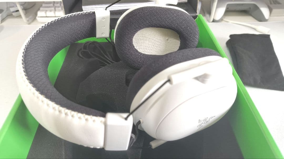 Razer BlackShark V2 Pro　white edition