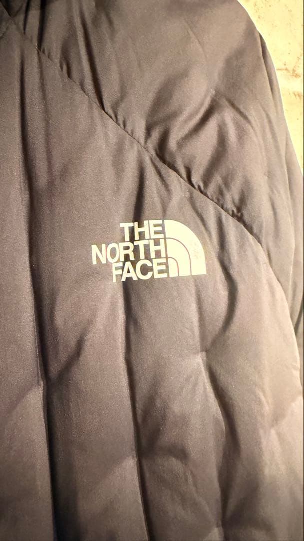 【美品】ノースフェイス アストロライトフーディ Mサイズ ND91816 黒