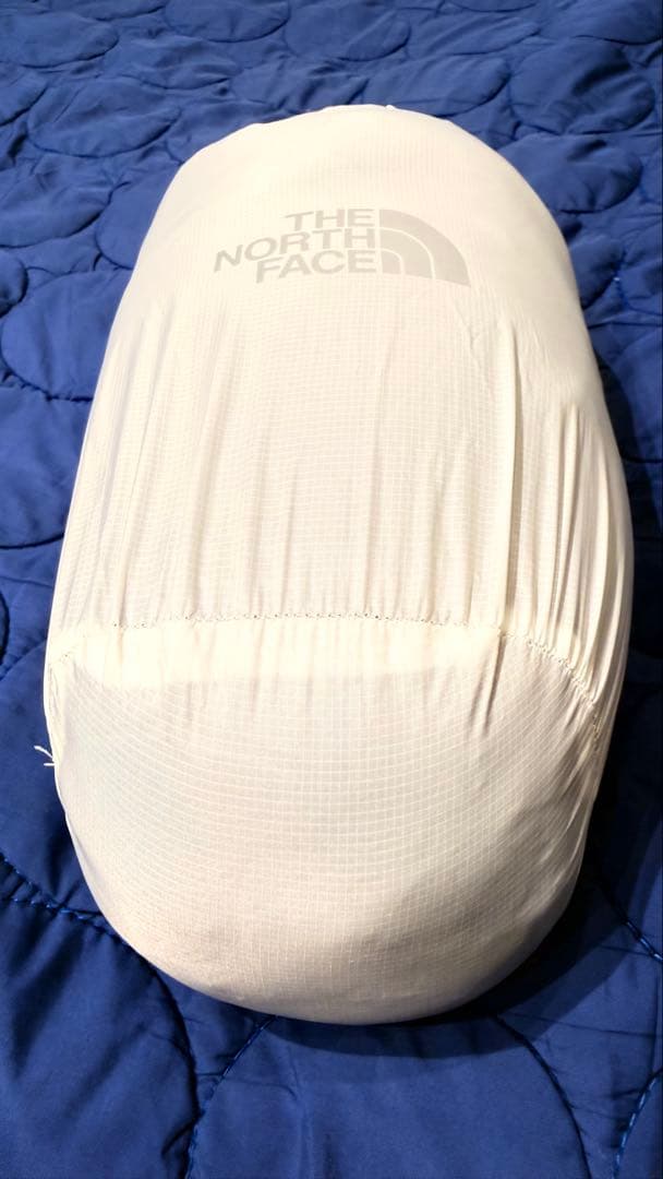 【美品】ノースフェイス アストロライトフーディ Mサイズ ND91816 黒