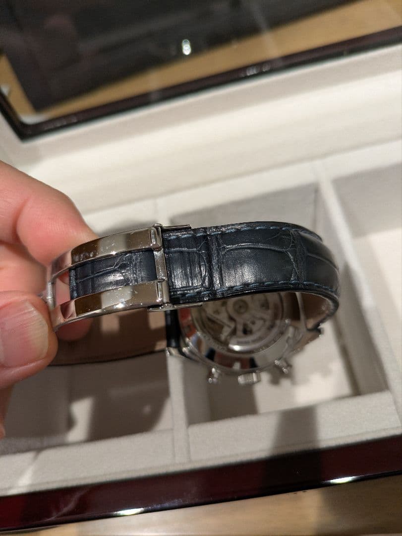 1/16金曜日まで！タグホイヤーカレラ　ブルー文字盤1887 CAR2115