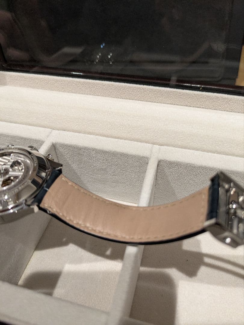 1/16金曜日まで！タグホイヤーカレラ　ブルー文字盤1887 CAR2115