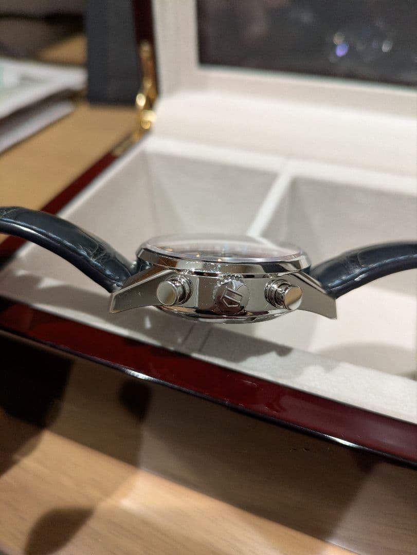 1/16金曜日まで！タグホイヤーカレラ　ブルー文字盤1887 CAR2115