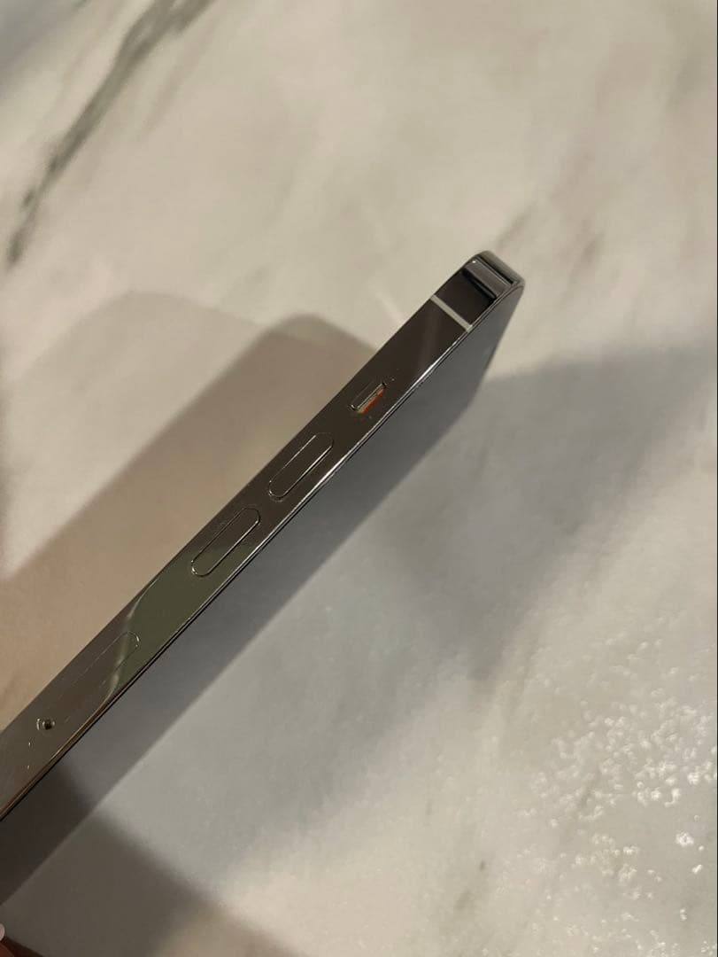 iPhone 13 Pro 128GB SIMフリー【新品ケース・フィルム付】