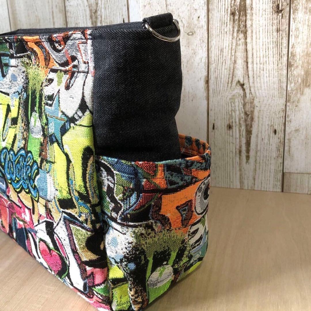 ショルダーバッグ　ハンドメイド　デニムリメイク　ブラック　シルバー【新品デニム】