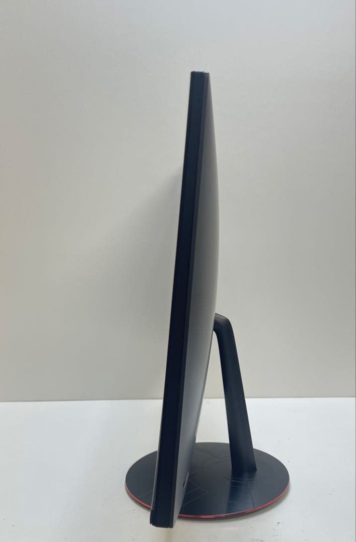 #194 ASUS ZN242IFD 一体型 i5 12GB GTX 1050