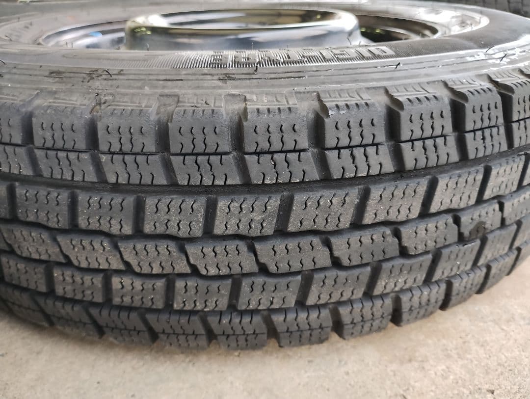 軽貨物　145R12 6PR　軽トラ　軽バン　バリ山　神奈川　４本　スタッドレス