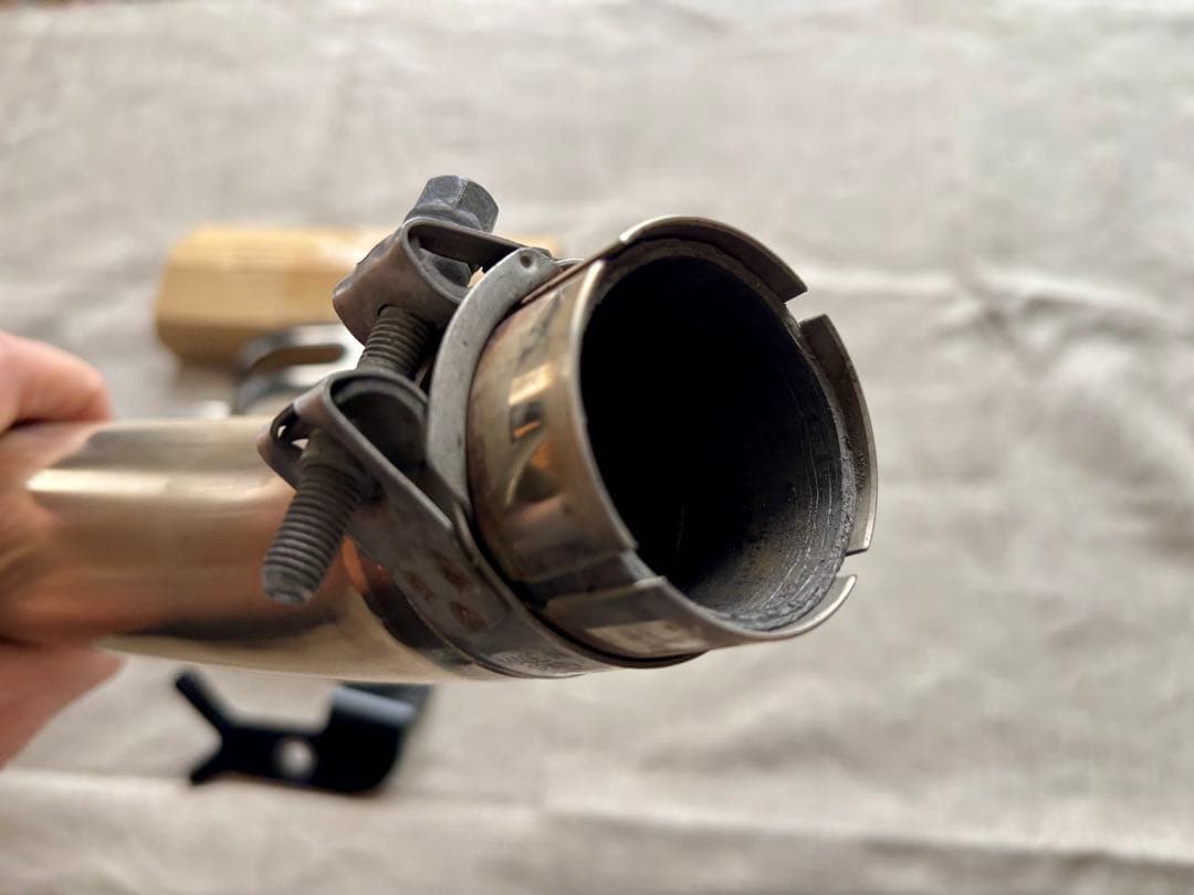 Vストローム250ヨシムラスリップオンR－77S サイクロンカーボンエンドタイプ