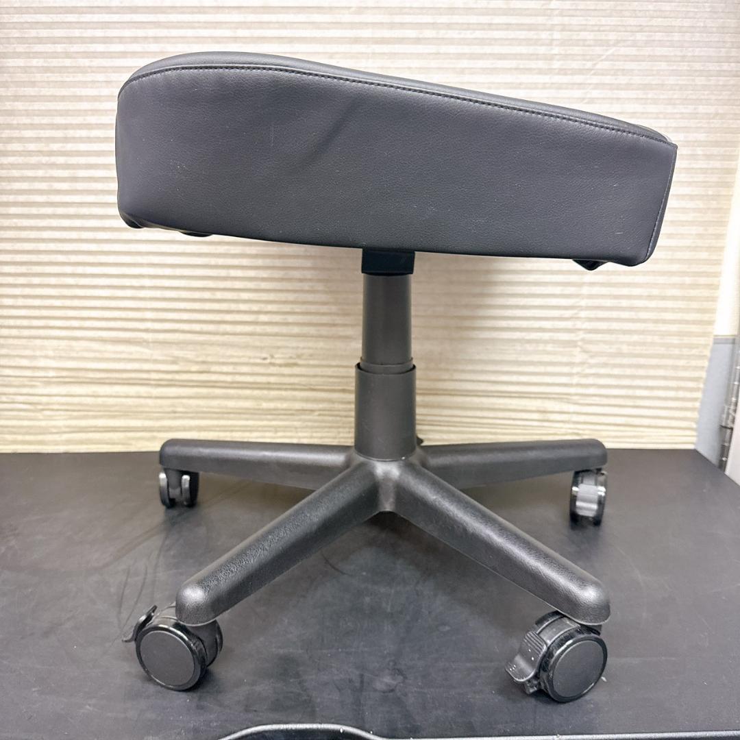 ☆AKRacing　オットマン　AKR-FOOTREST-GREY　フットレスト