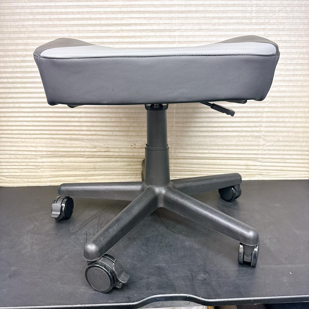 ☆AKRacing　オットマン　AKR-FOOTREST-GREY　フットレスト