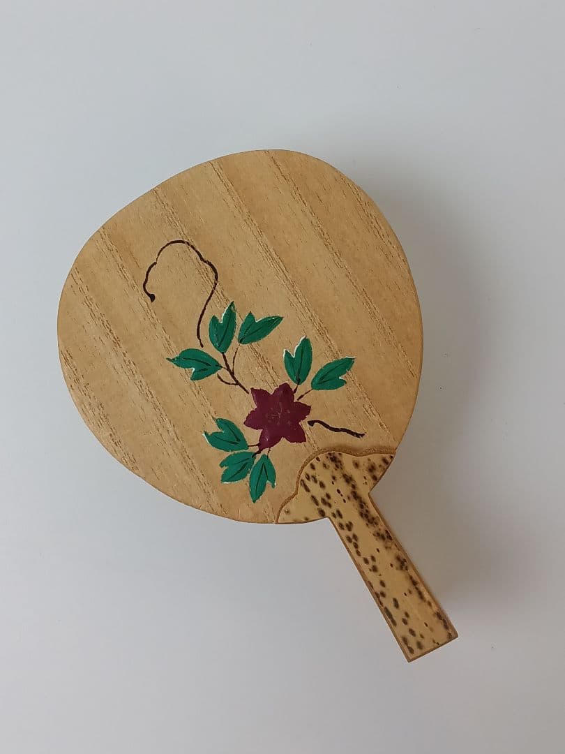 鉄線蒔絵 桐団扇香合 うちわ 木製 茶道具 インテリア