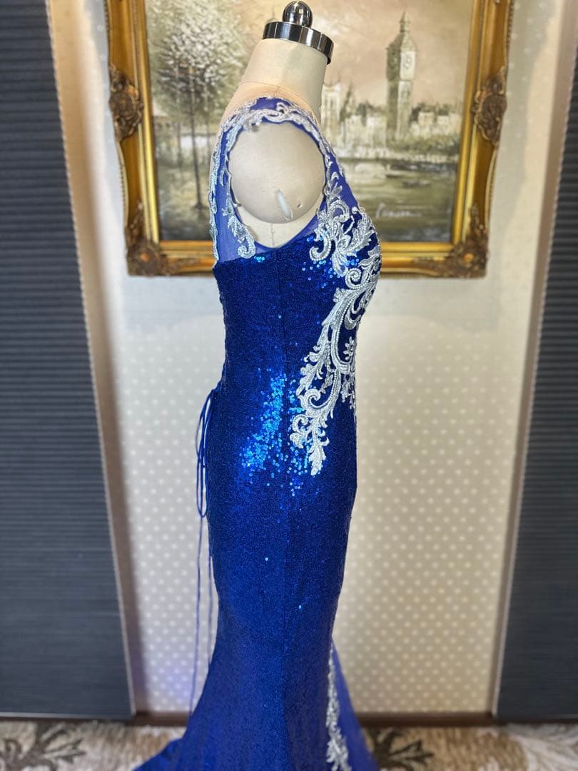 青のスパンコール刺繍マーメイドドレス