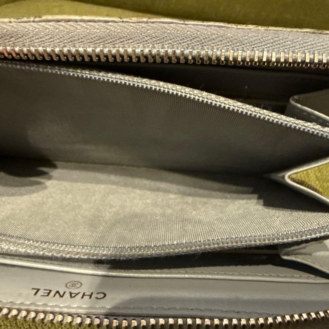 Y &H CHANEL ココマークラウンドファスナーパイソン