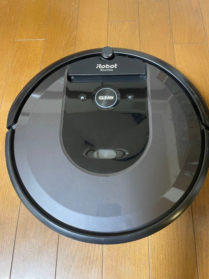 iRobot アイロボット　ルンバ　i7 ロボット掃除機　正規品　完動品　中古