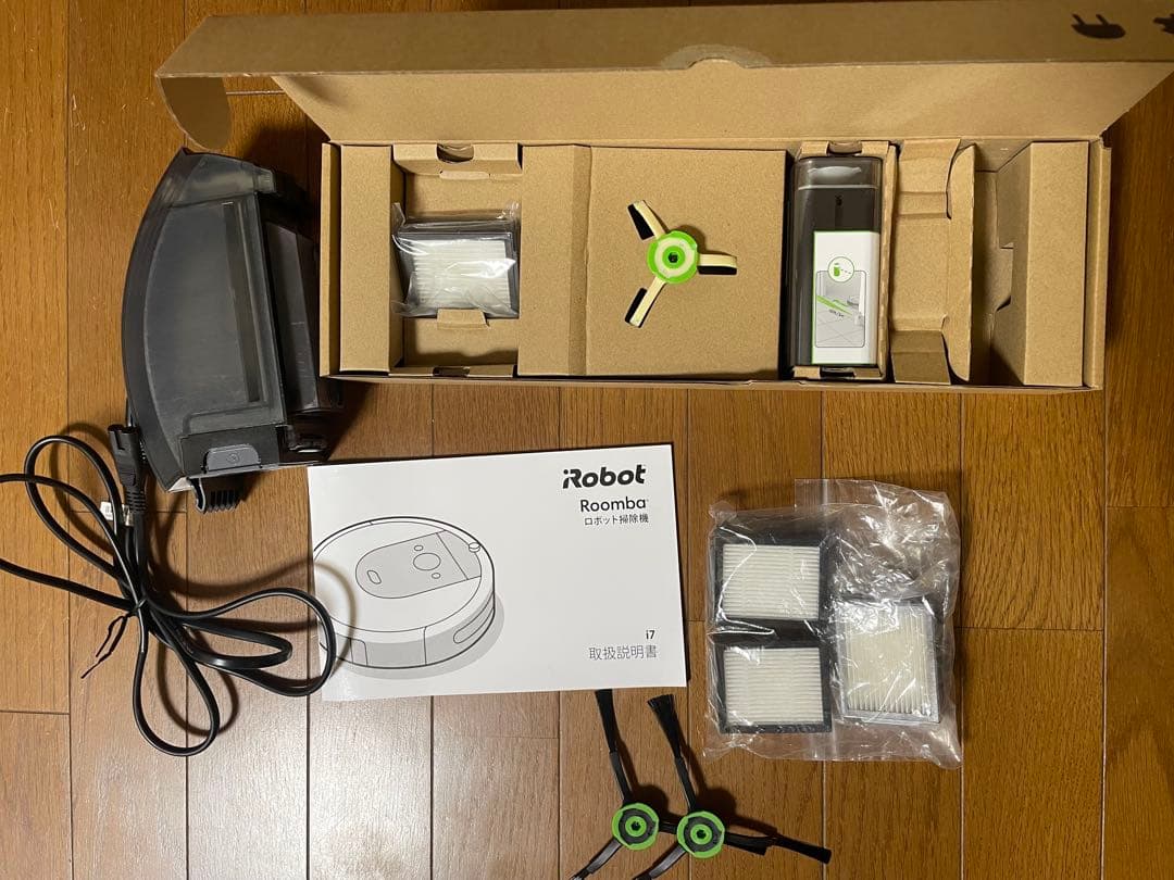 iRobot アイロボット　ルンバ　i7 ロボット掃除機　正規品　完動品　中古