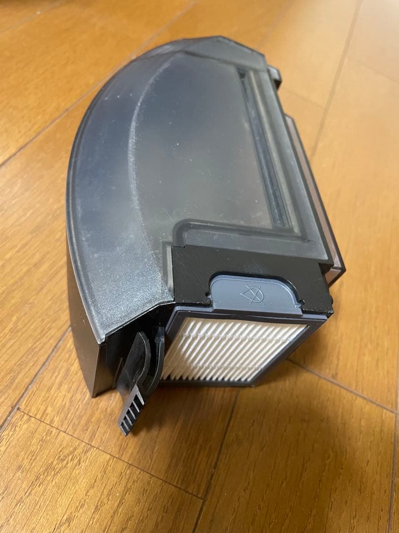 iRobot アイロボット　ルンバ　i7 ロボット掃除機　正規品　完動品　中古